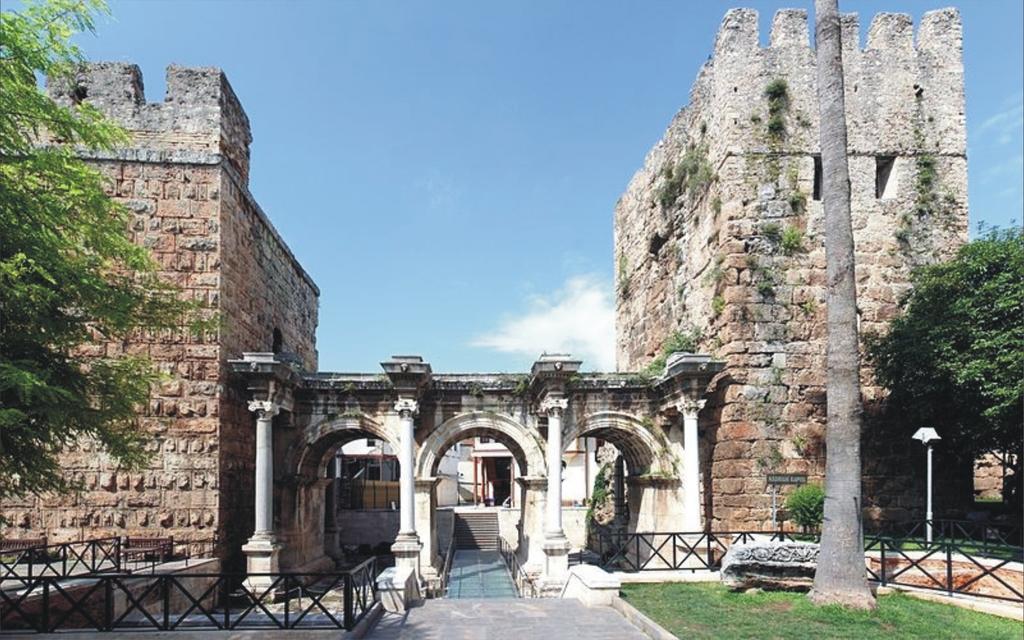 Hadrian Gate Hotel Antalya Exterior foto